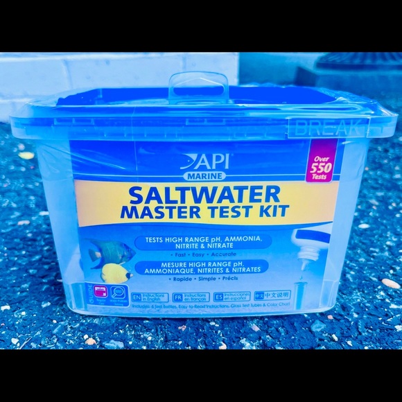 API Saltwater Aquarium Master Test Kit 550 count - BRAND NEW IN SEALED BOX - Picture 2 of 6